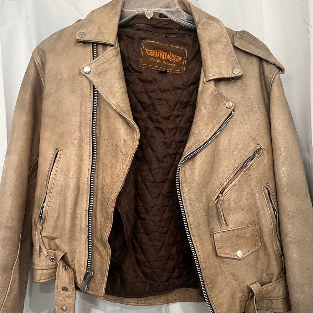 Unik Men's Beige Leather Biker Jacket